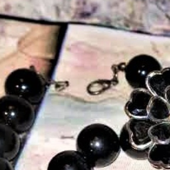 Classy Bold Black Flower Power Necklace Bracelet & Earring Set Lot - Picture 5 of 7